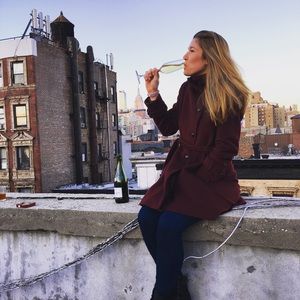 Meet your Posher, Emily